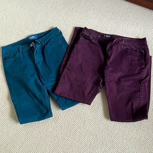 2 pair! Old Navy green & burgundy Vera Wang jeans. Good condition! Both slim fit